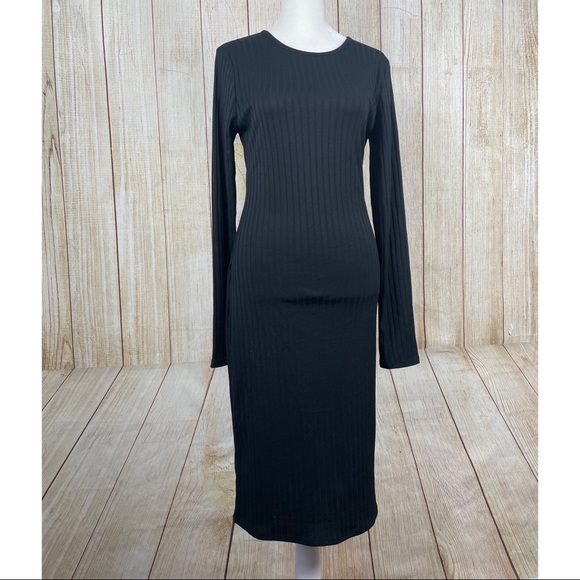 FOREVER 21 | Ribbed Bodycon Dress in Black - Picture 5 of 10